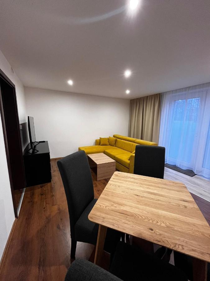 Smart Apartment Ll Huncovce Exterior foto