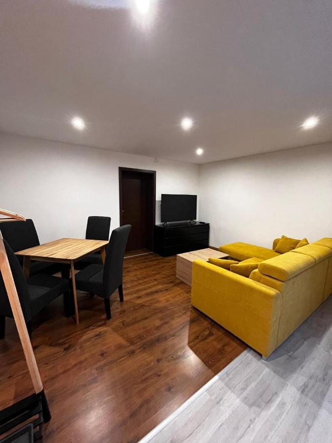 Smart Apartment Ll Huncovce Exterior foto