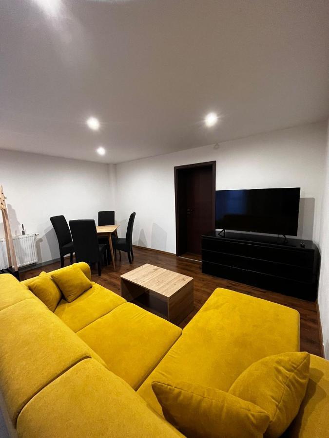 Smart Apartment Ll Huncovce Exterior foto