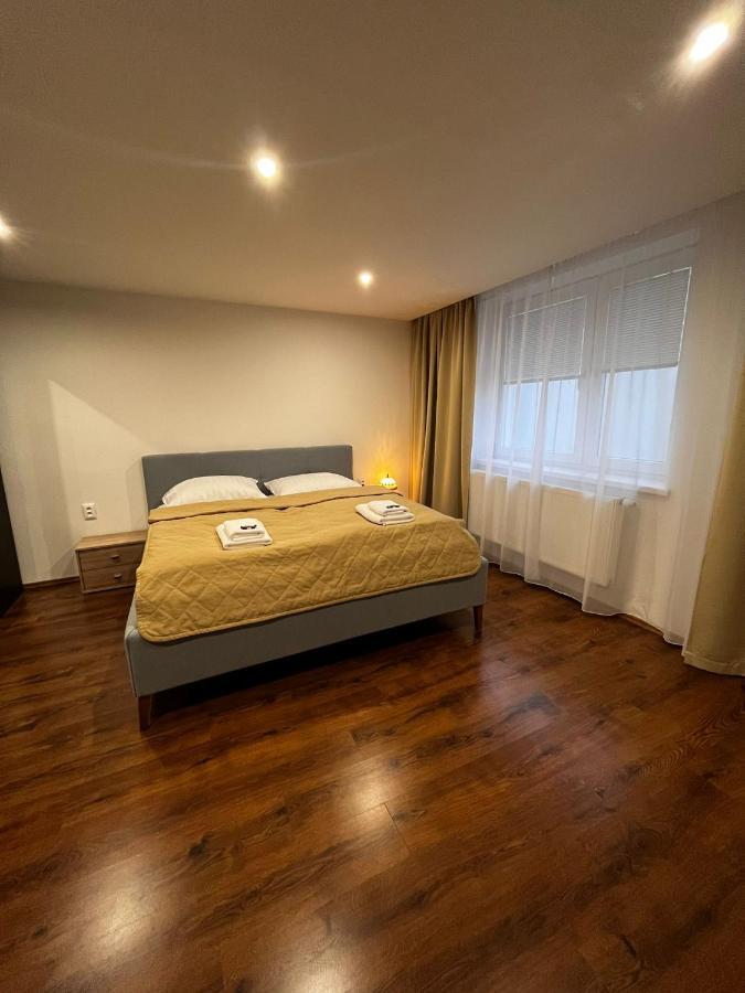 Smart Apartment Ll Huncovce Exterior foto