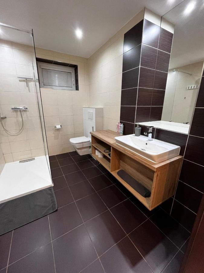 Smart Apartment Ll Huncovce Exterior foto