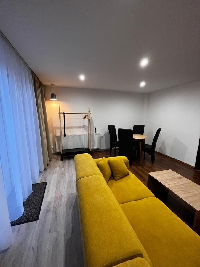 Smart Apartment Ll Huncovce Exterior foto